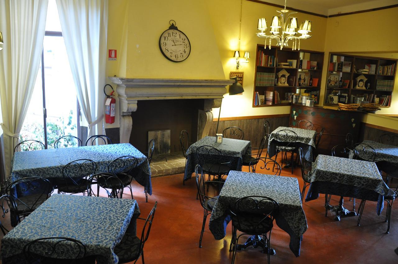 Il Cortegiano Hotel Urbino Buitenkant foto