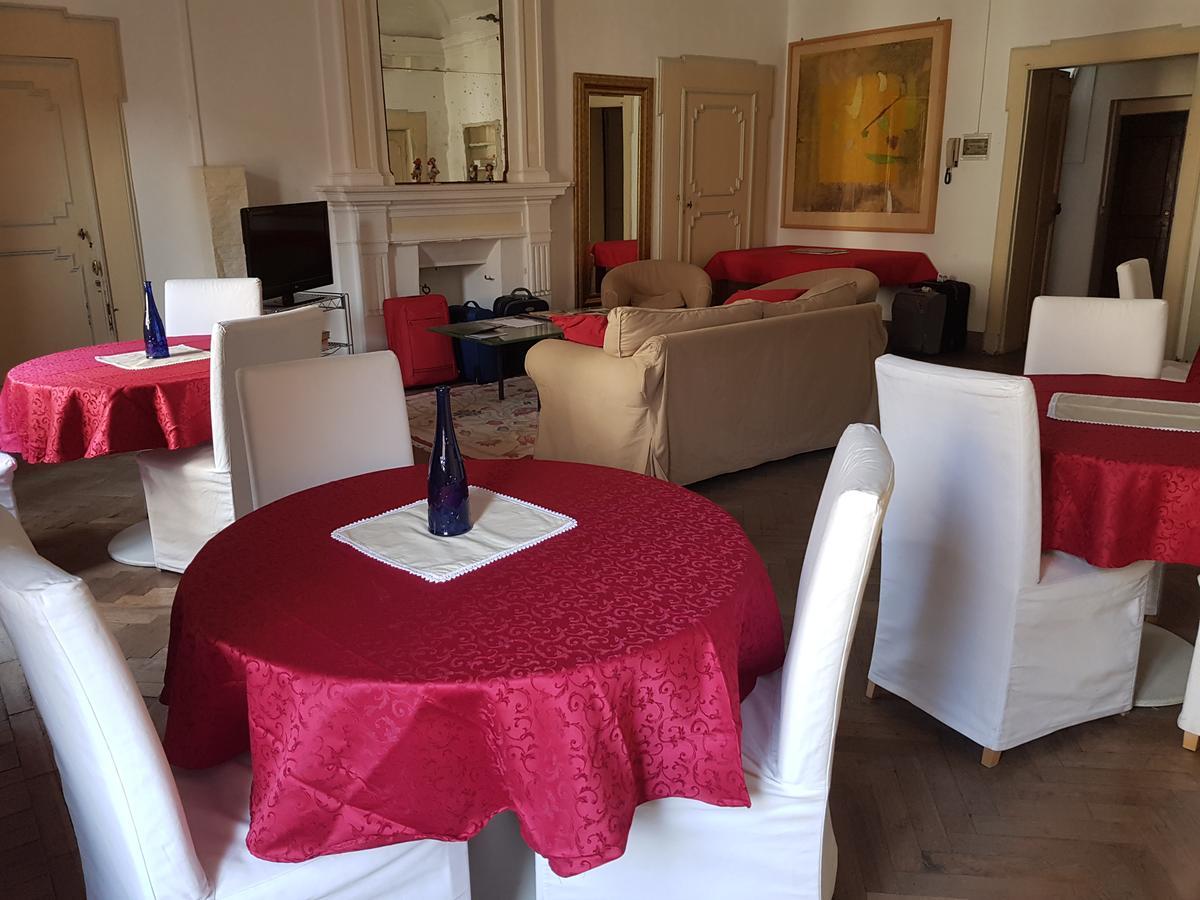 Il Cortegiano Hotel Urbino Buitenkant foto